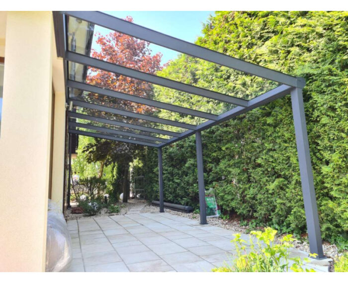 Zadaszenie szklane - poliwęglan wielokomorowy bezbarwny